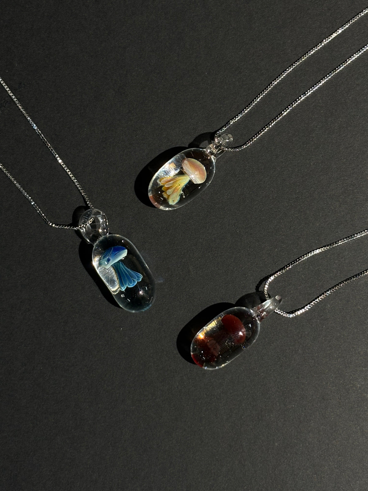 Tidal Jelly Glass Necklace